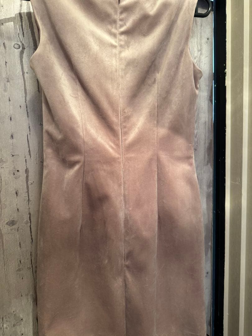 値下げ☺︎Glossy ベロアドレス