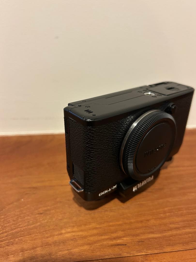 FUJIFILM X-T100 レンズキット XC15-45mm 動作良好　箱付