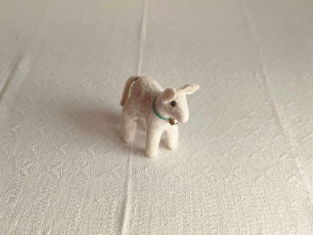 * vintage animal ୨୧ * 抱きしめたい フワフワ羊の赤ちゃん