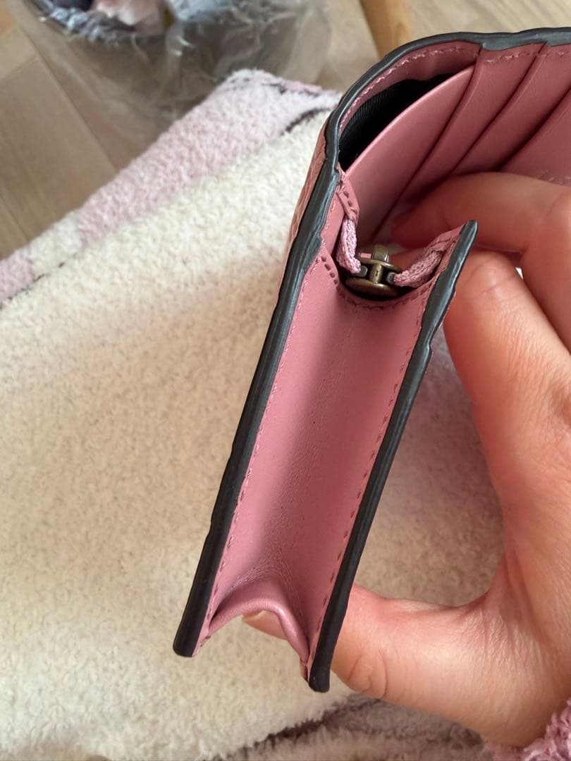 GUCCI 二つ折り財布　さくらんぼ