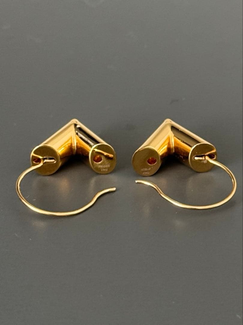 ルイヴィトン ピアス フープ エッセンシャルV ゴールド 美品