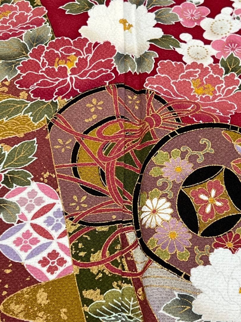 振り袖　フルセット　長襦袢付　赤　成人式　 金彩加工　650