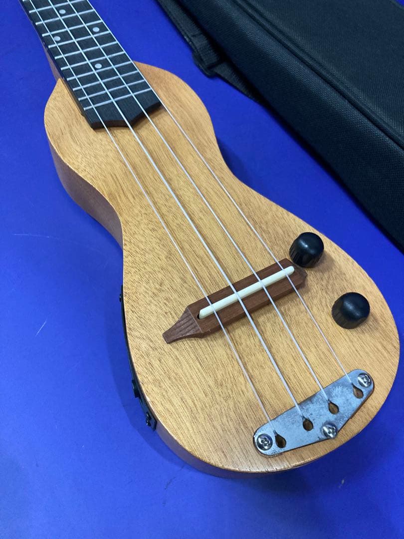 エレウケ eleuke サイレントウクレレ