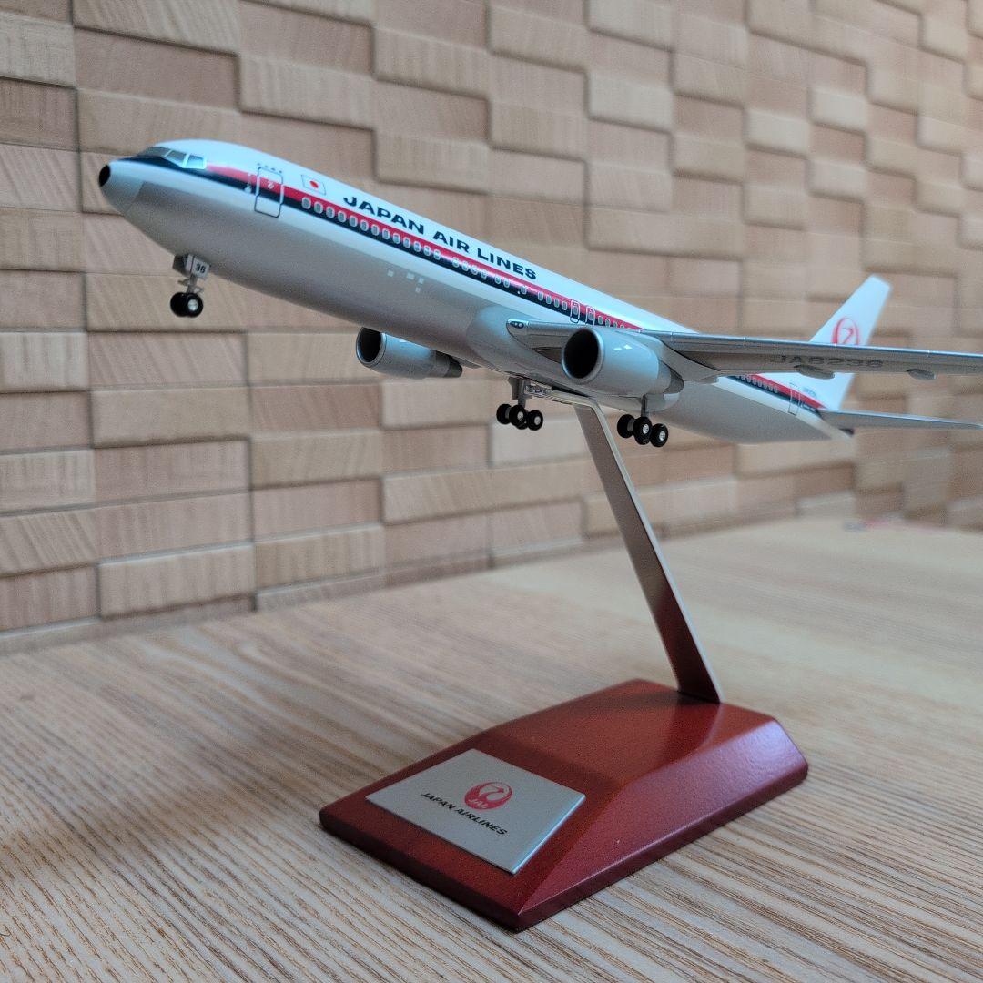 JAL 旧鶴丸 767-300 完成品 1/200