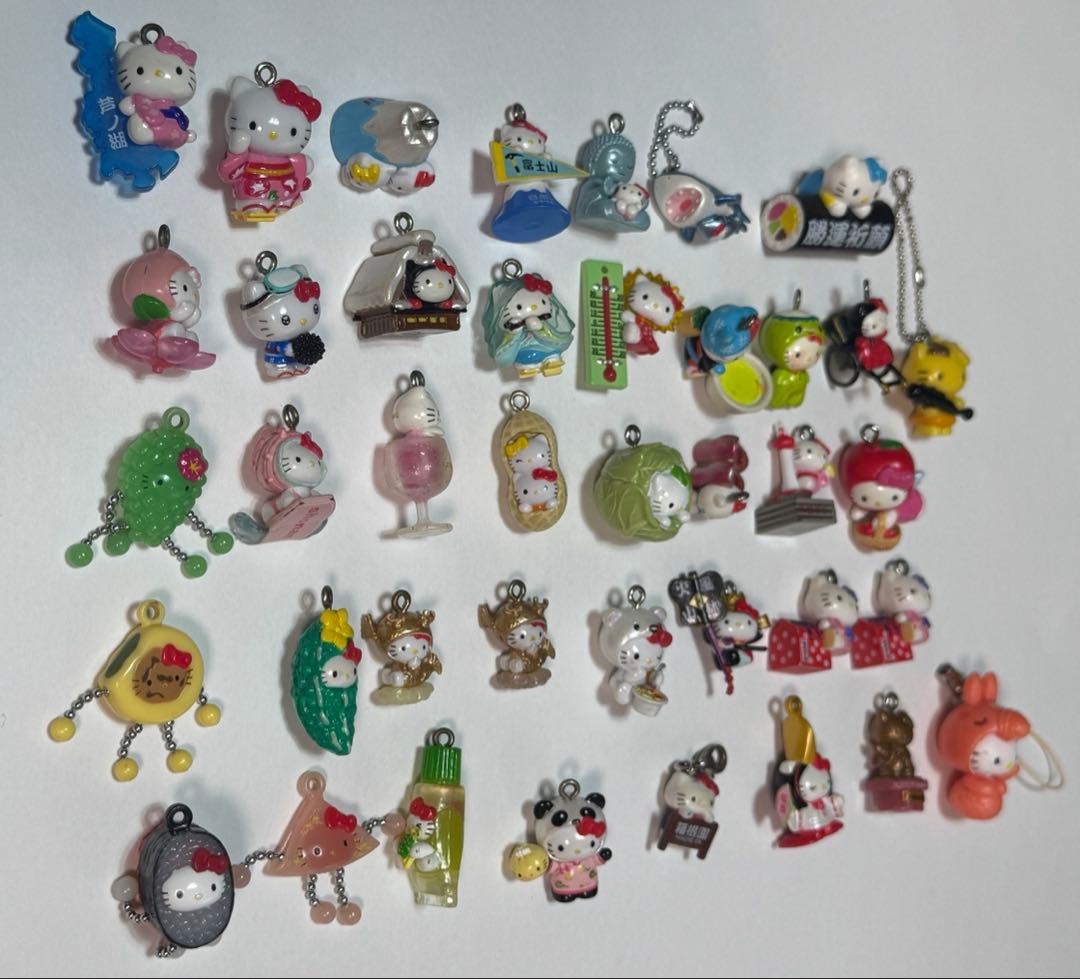 キティ ボールペンチャームのみ39個＋ストラップ1個まとめ売り