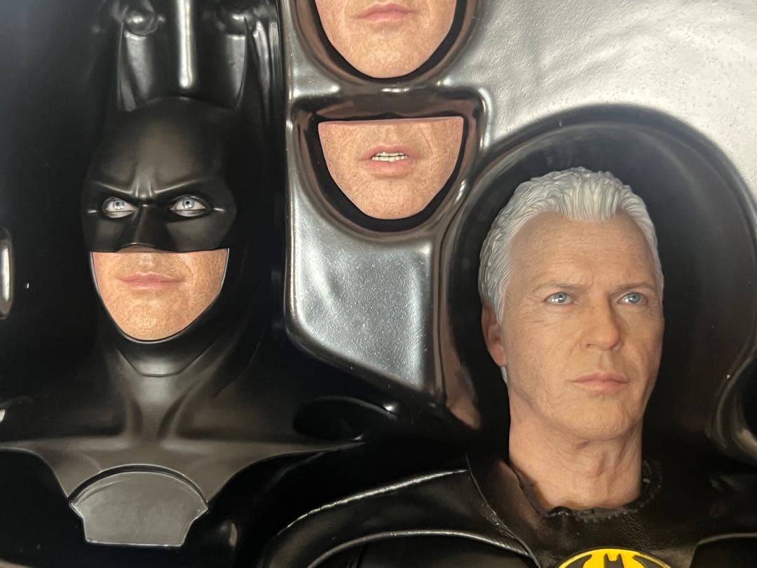 B*読様 ホットトイズ ムービー・マスターピース ザ・フラッシュ バットマン モ