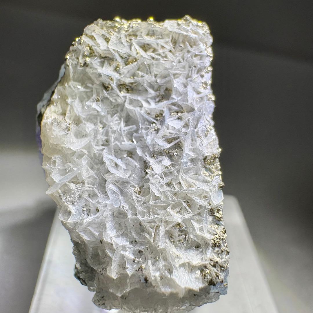 478 中国　ヤオガンシャン産　フローライト&パイライト