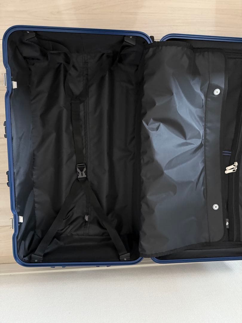 スーツケース　GRANMAX フレーム 70L マットネイビー