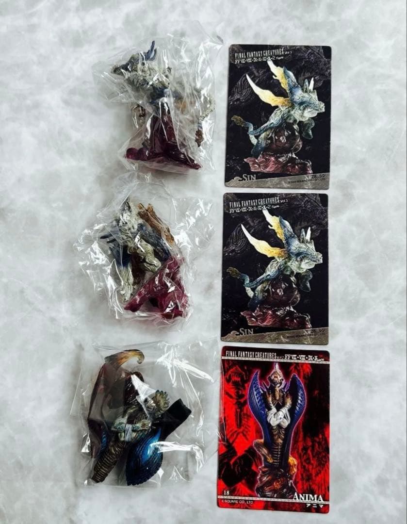 内袋未開封　ファイナルファンタジークリーチャーズフルカラー20体15種