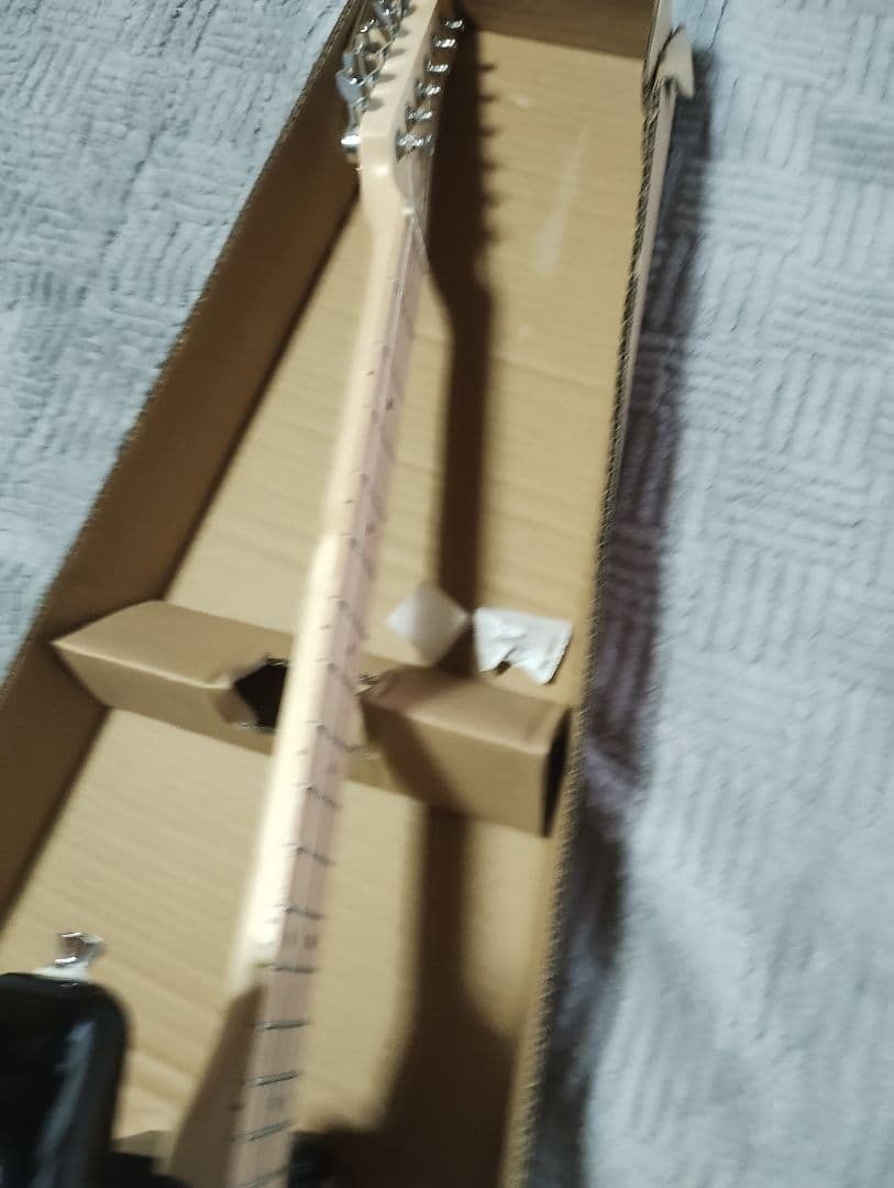 フォトジェニック エレキギター ST-180M/SB