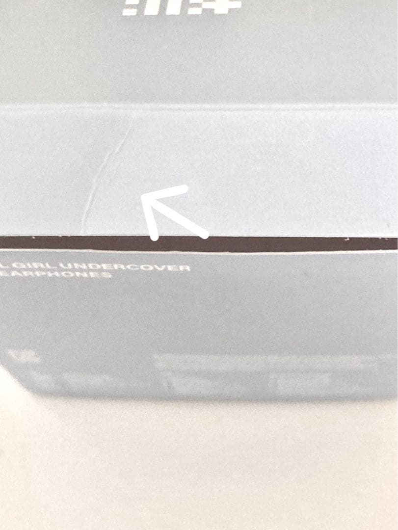 ILLIT 3rd Mini Album ‘bomb’ Merch イヤホン