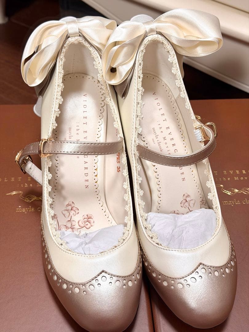 付属品完備 ヴァイオレットエヴァーガーデン マイラクラシック パンプスセット