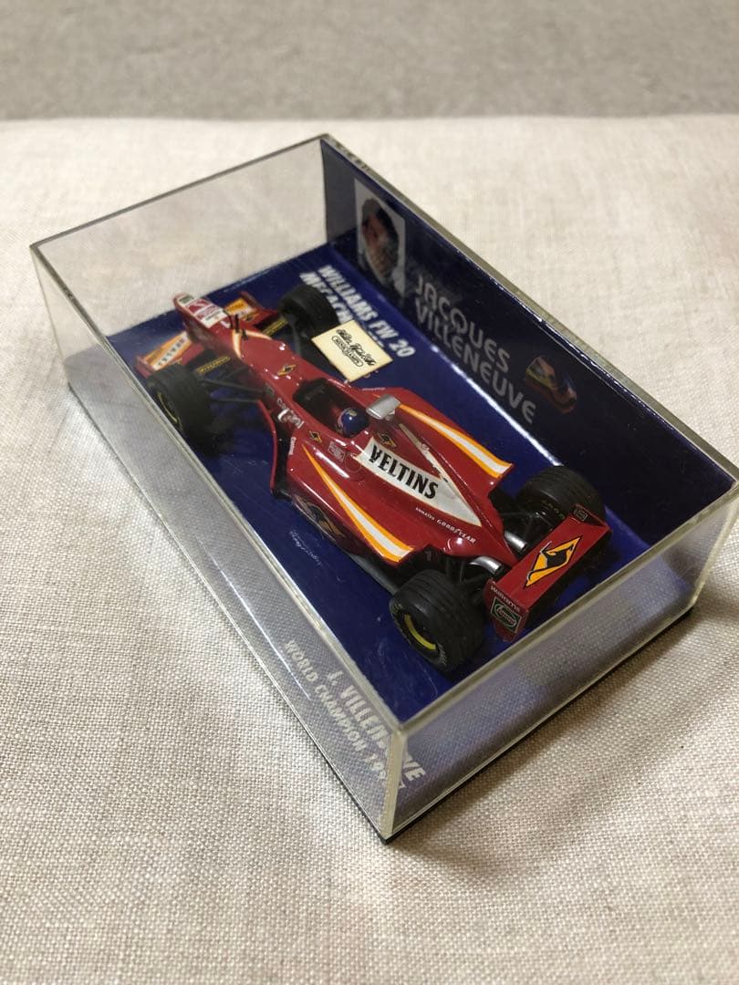 MINICHAMPS  1/43 ジャック・ヴィルヌーヴ 1998