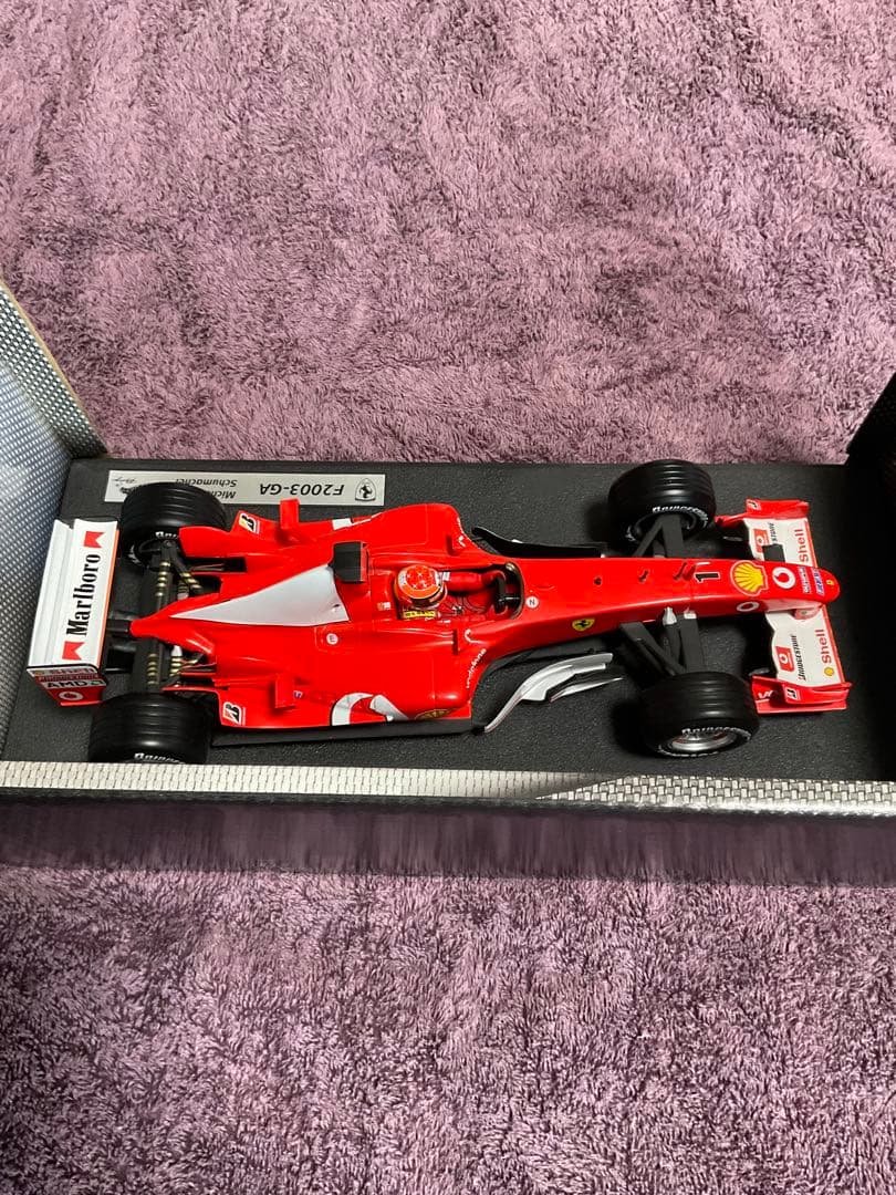 Ferrari F2003-GA ミニカー 1/18 ミハエル・シューマッハ