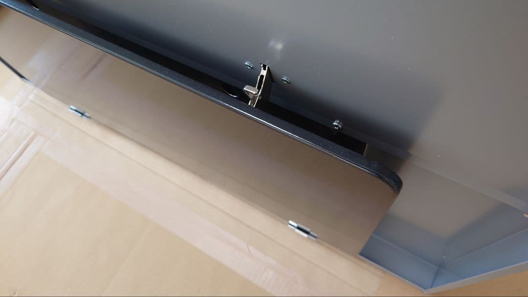 【埼玉引取】新品　薄型レンジフード　幅90センチ　タカラ　VRAM-903TR