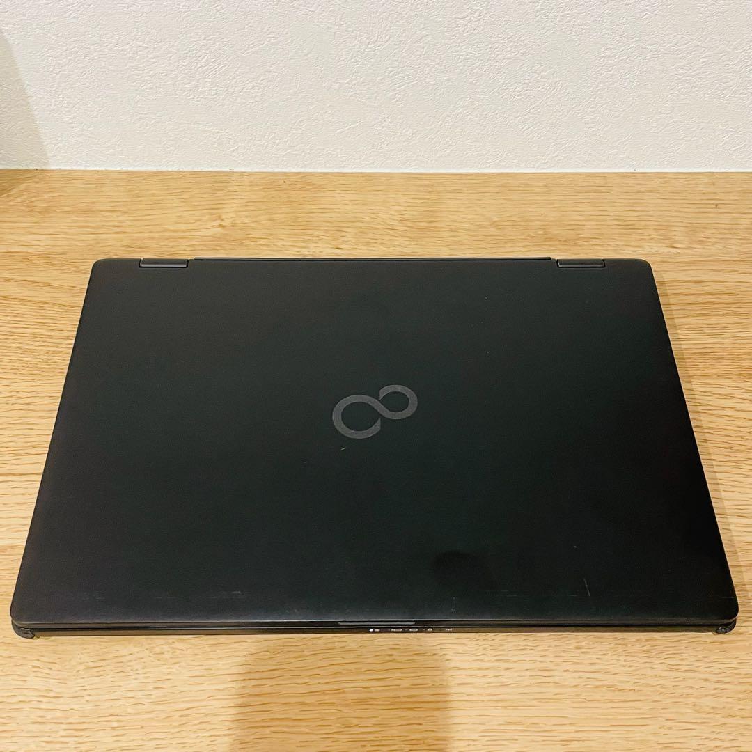 LIFEBOOK UH UH95/D3 FMVU9D3BD2 256GBパソコン