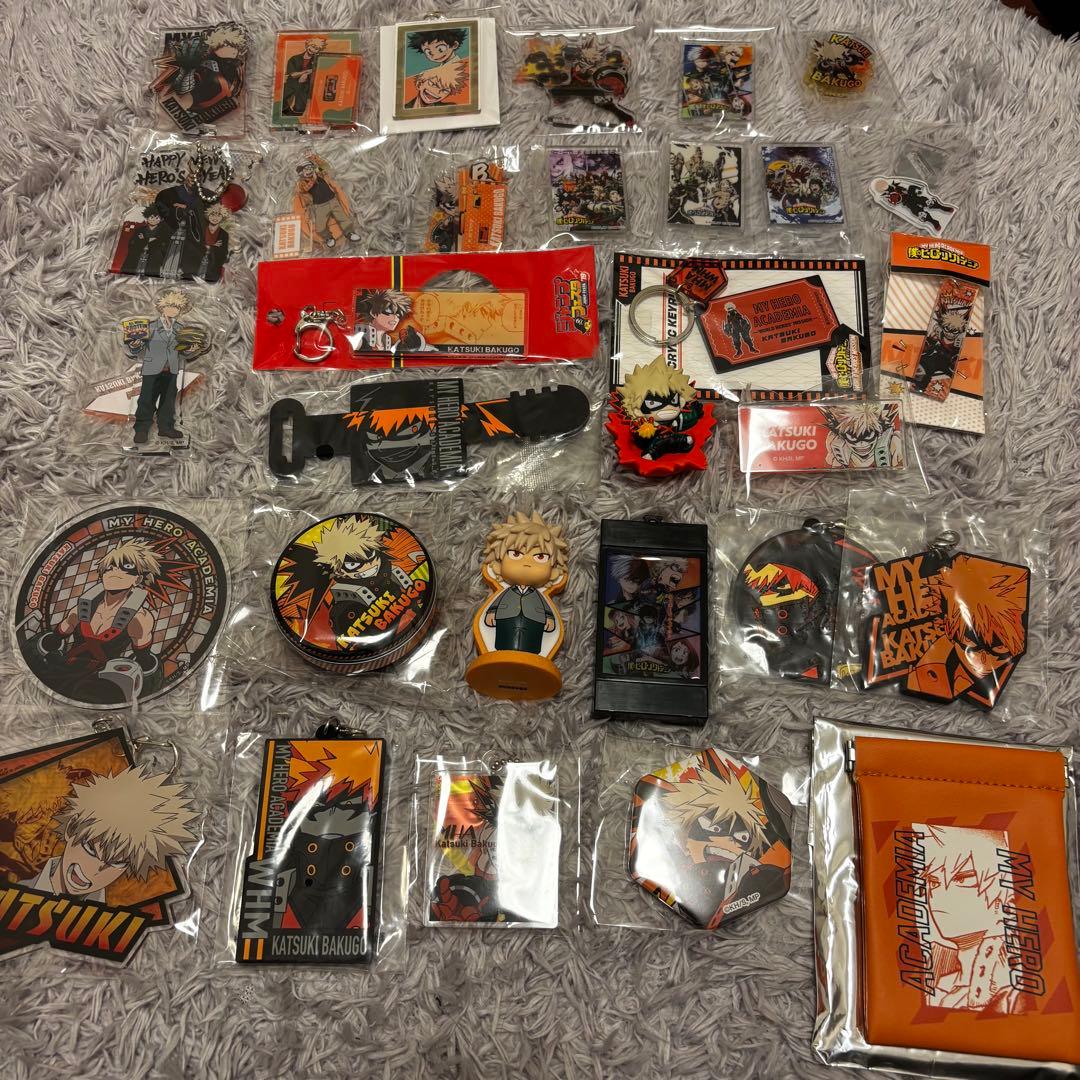 爆豪勝己 グッズ 缶バッチ アクスタ カード ポスター クリアファイルぬいぐるみ