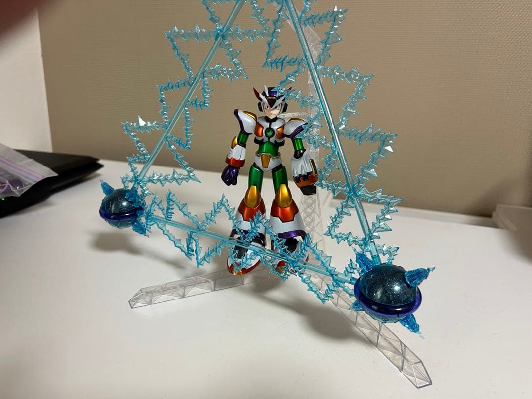 ロックマンXマックスアーマートライアードサンダーver塗装組み立て済み