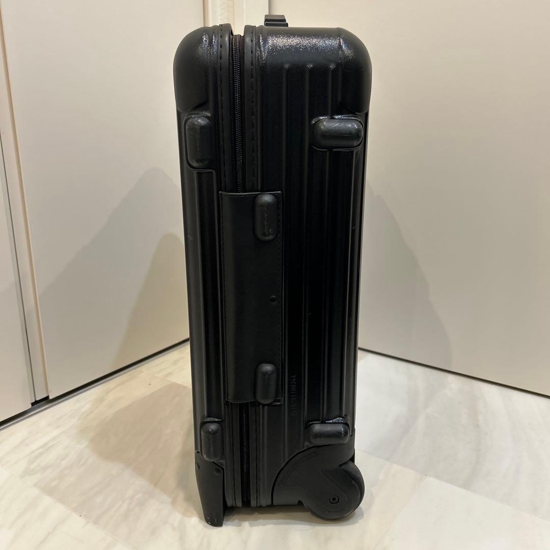 最終値下げ リモワ サルサ 35L 2輪 キャリーケース 機内持ち込み