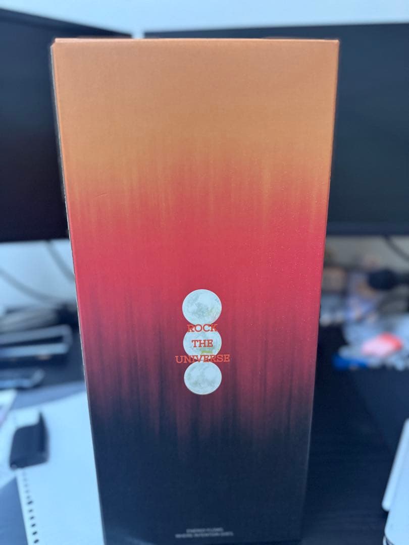 ラブブ big into energy ぬいぐるみ