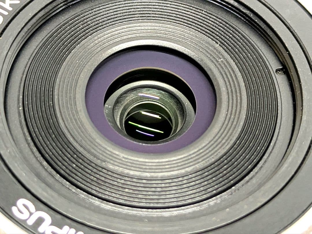 オリンパス OLYMPUS E-PL1s 赤 M.ZUIKO 17mm F2.8