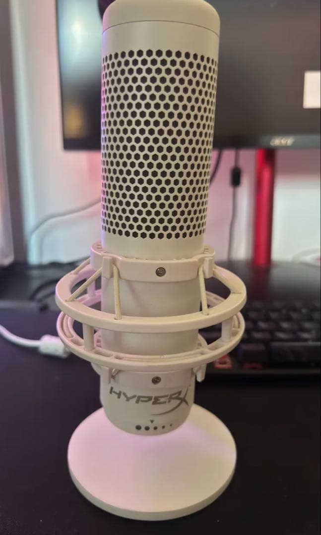 HyperX QuadCast S ホワイト