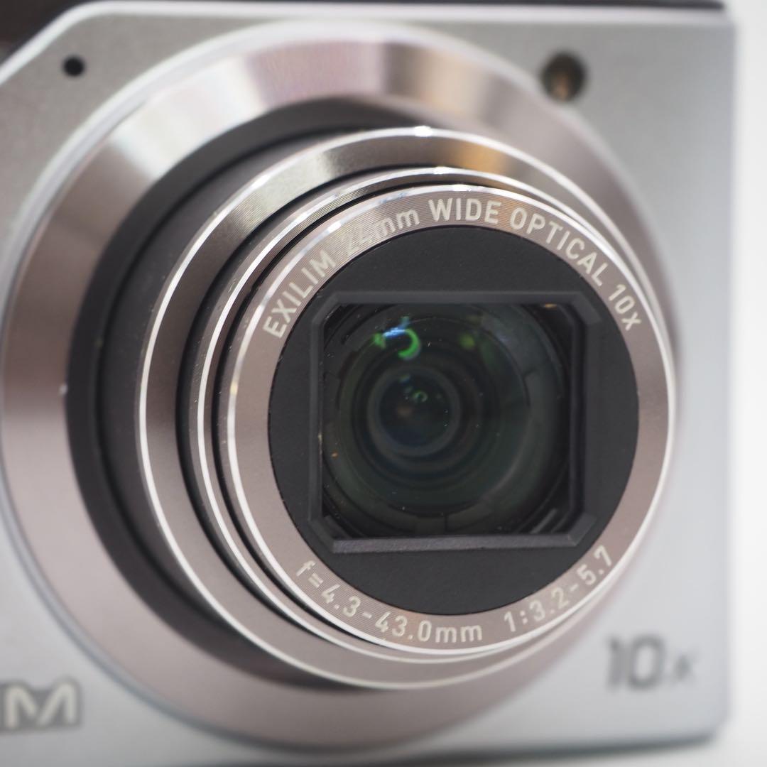 CASIO EXILIM EX-H10 シルバー