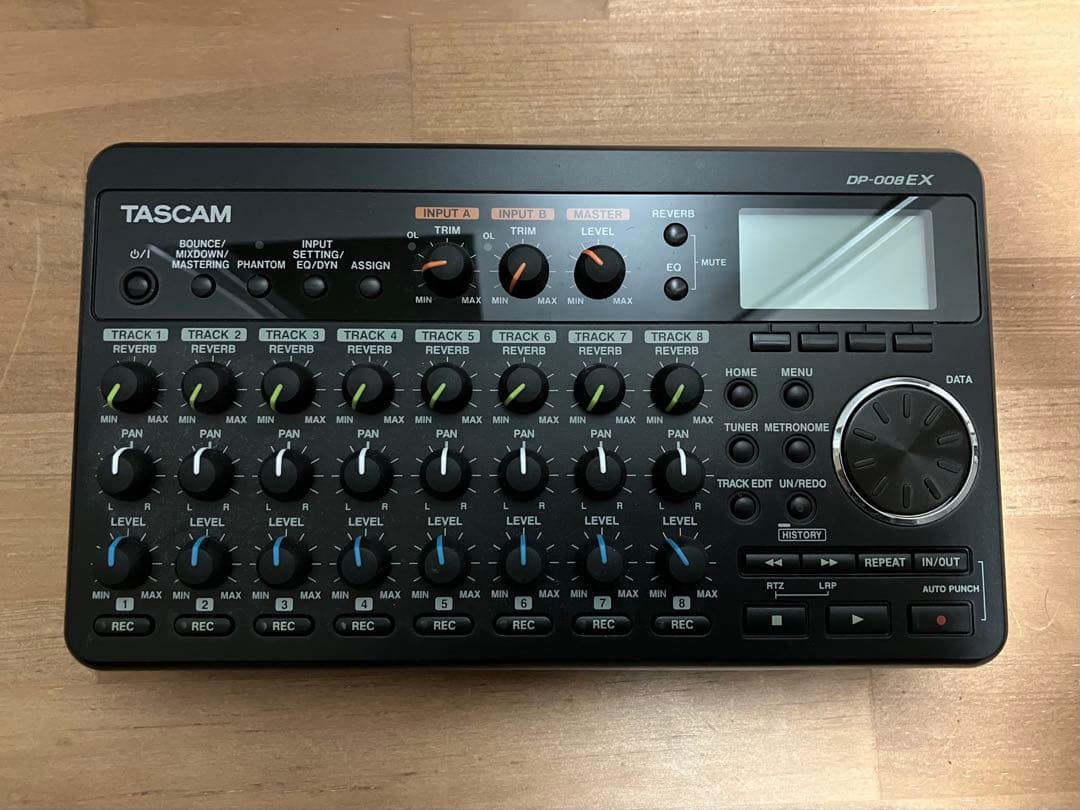 TASCAM / DP-008EX マルチトラックレコーダー