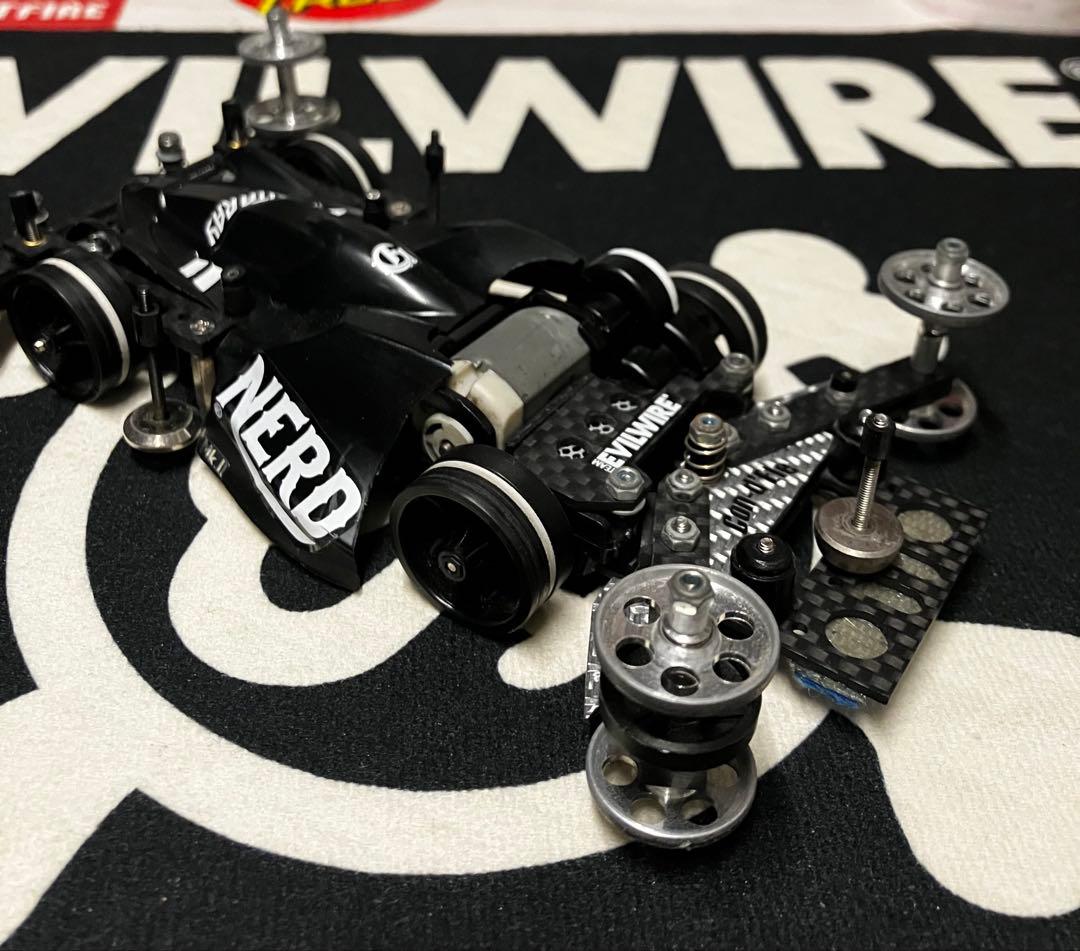 【最終値下げ】　ミニ四駆　vzシャーシ　完成品