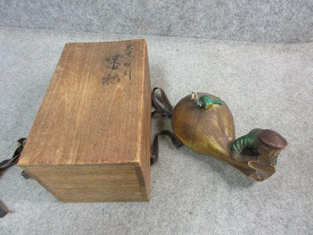 九谷焼秋塘陶園中村翠恒ねずみに大黒の置物共箱付き [B25561]