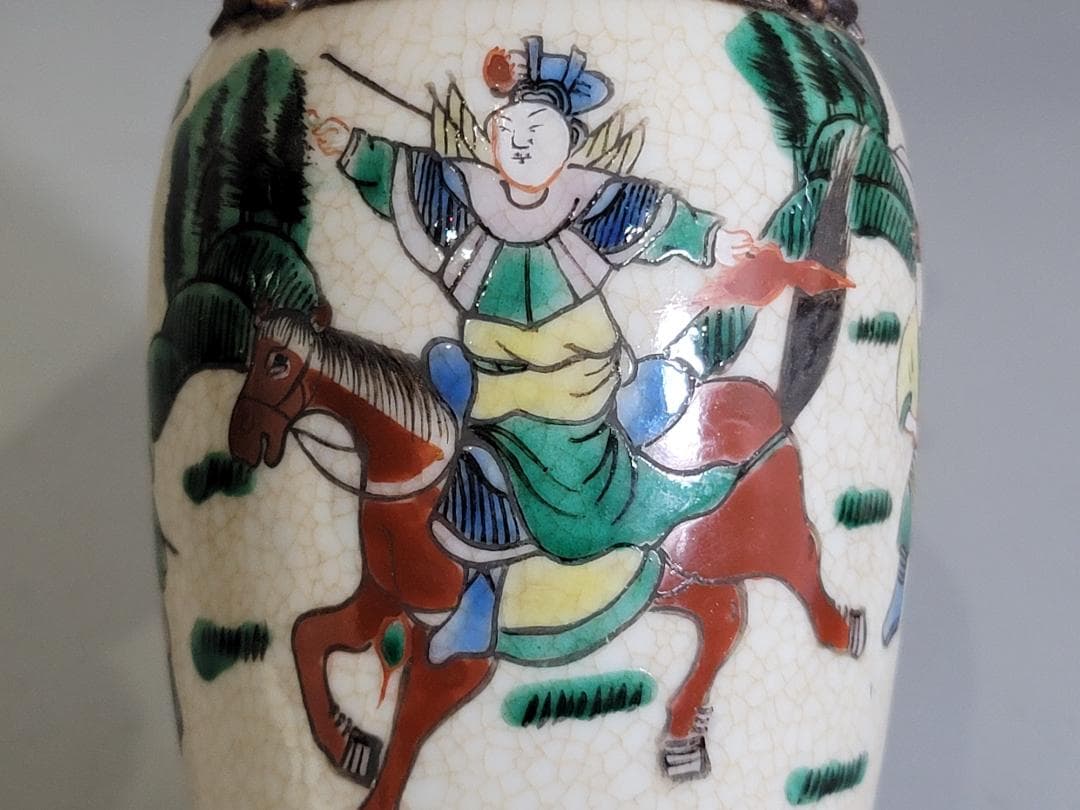 中国 色絵 人物 瓶 一対 台