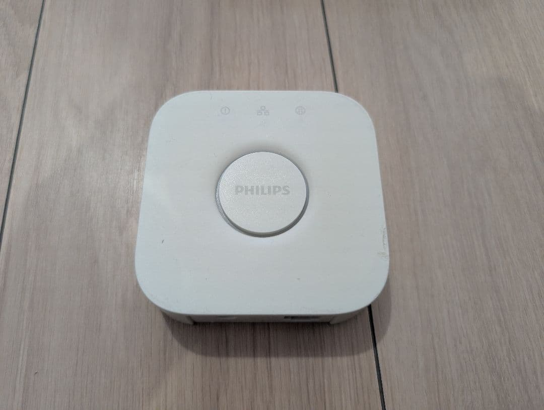 Philips Hue E26 LED電球 3個 hue bridge セット