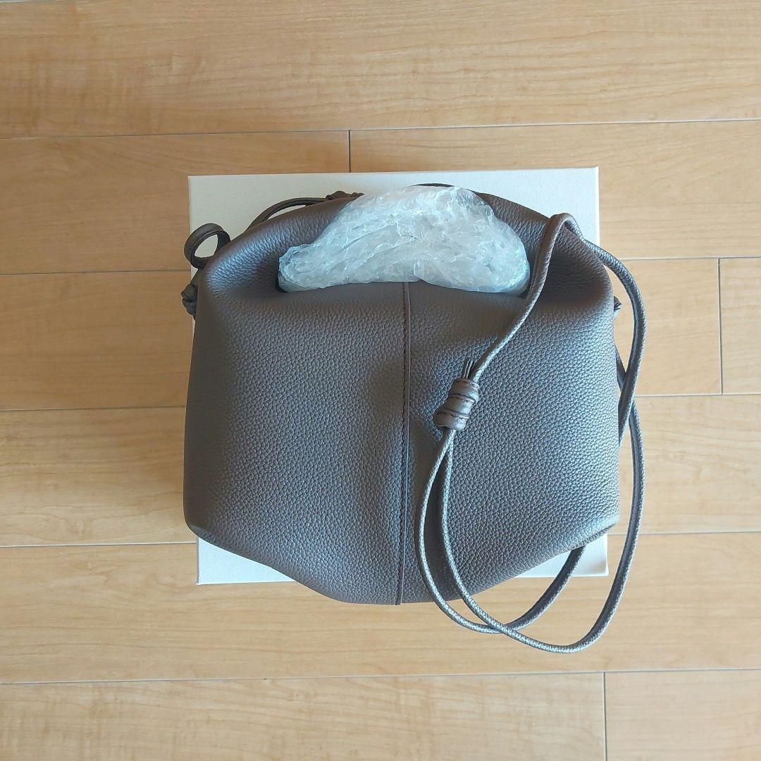 【新品未使用】POLÈNE Beri サンダルウッドテクスチャード