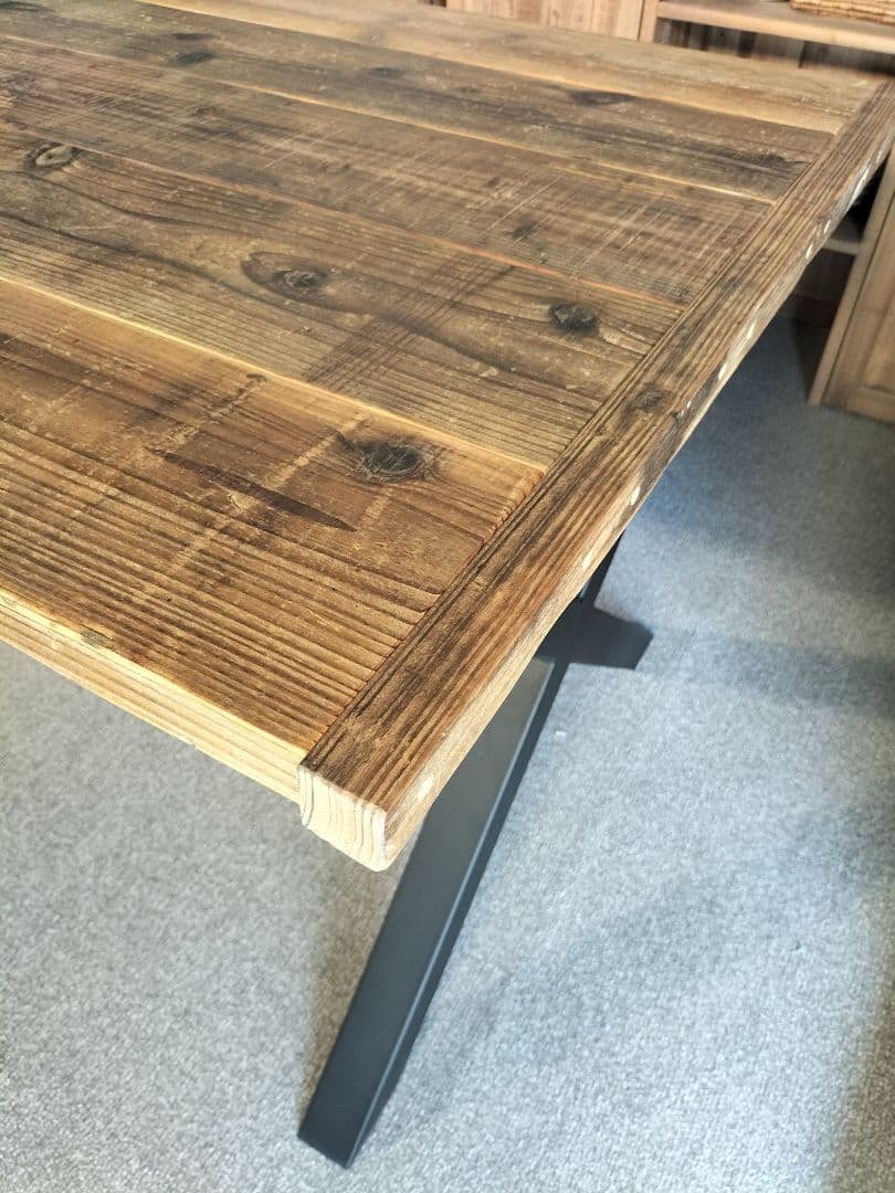 【値下げ中】ダイニングテーブル◆４人用◆テーブル◆モデルルーム展示品(GAK⑮)