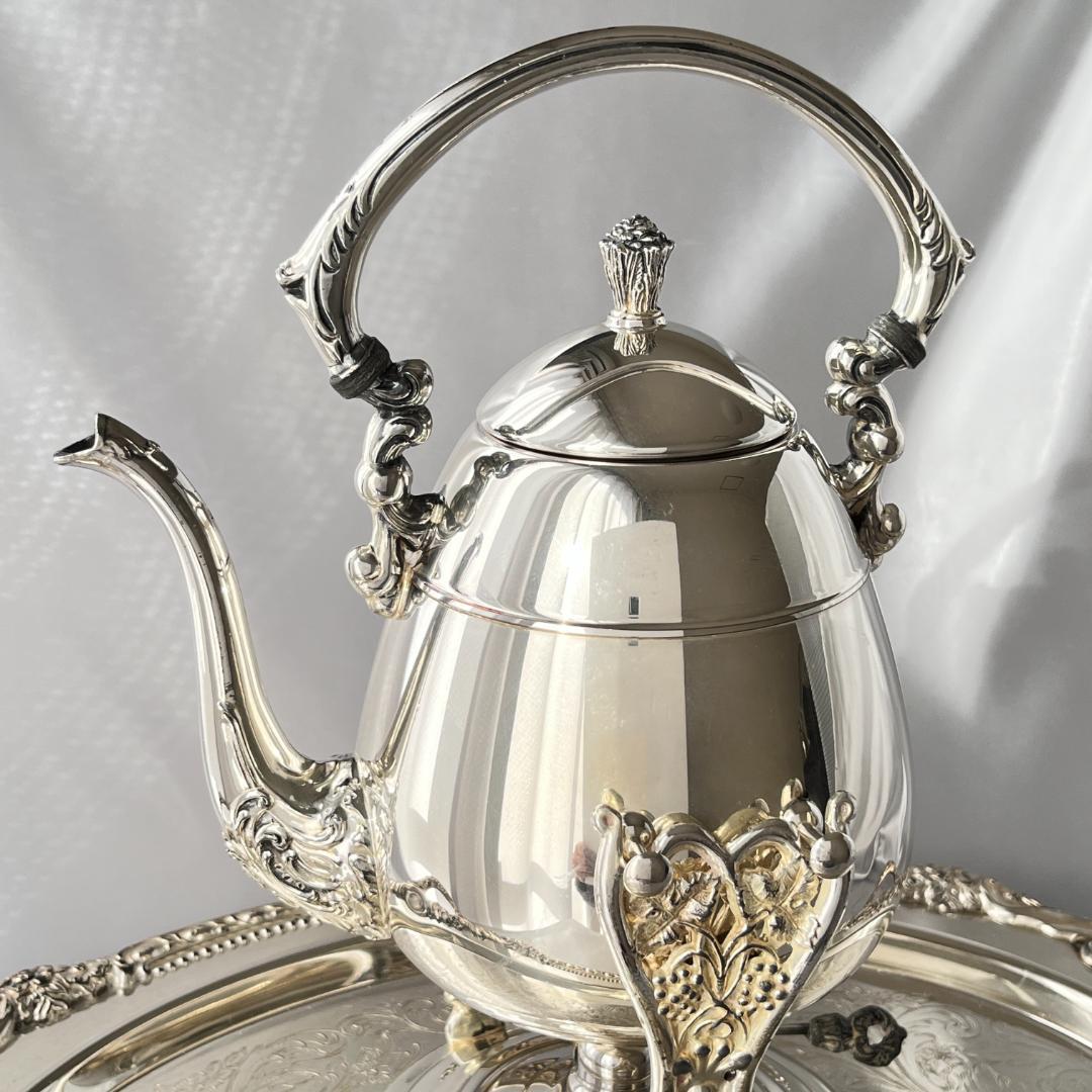 【Sheridan】ビクトリアンのティーケトル スタンド / バナー