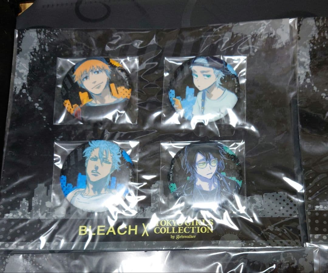 BLEACH TOKYO GIRLS COLLECTION 缶バッジ4点セット