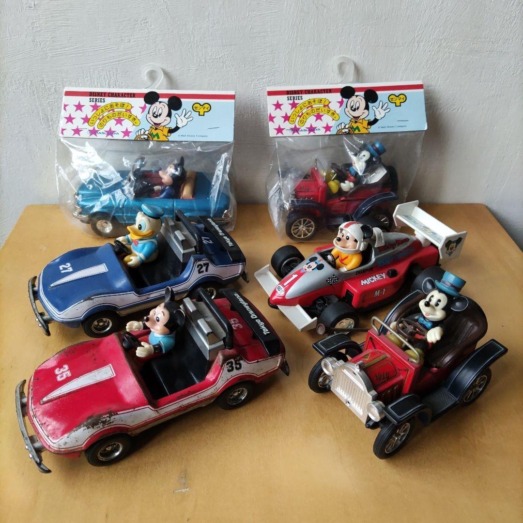 貴重なディズニーキャラクター ミニカー ６台セット　ブリキ製　値下げ！！