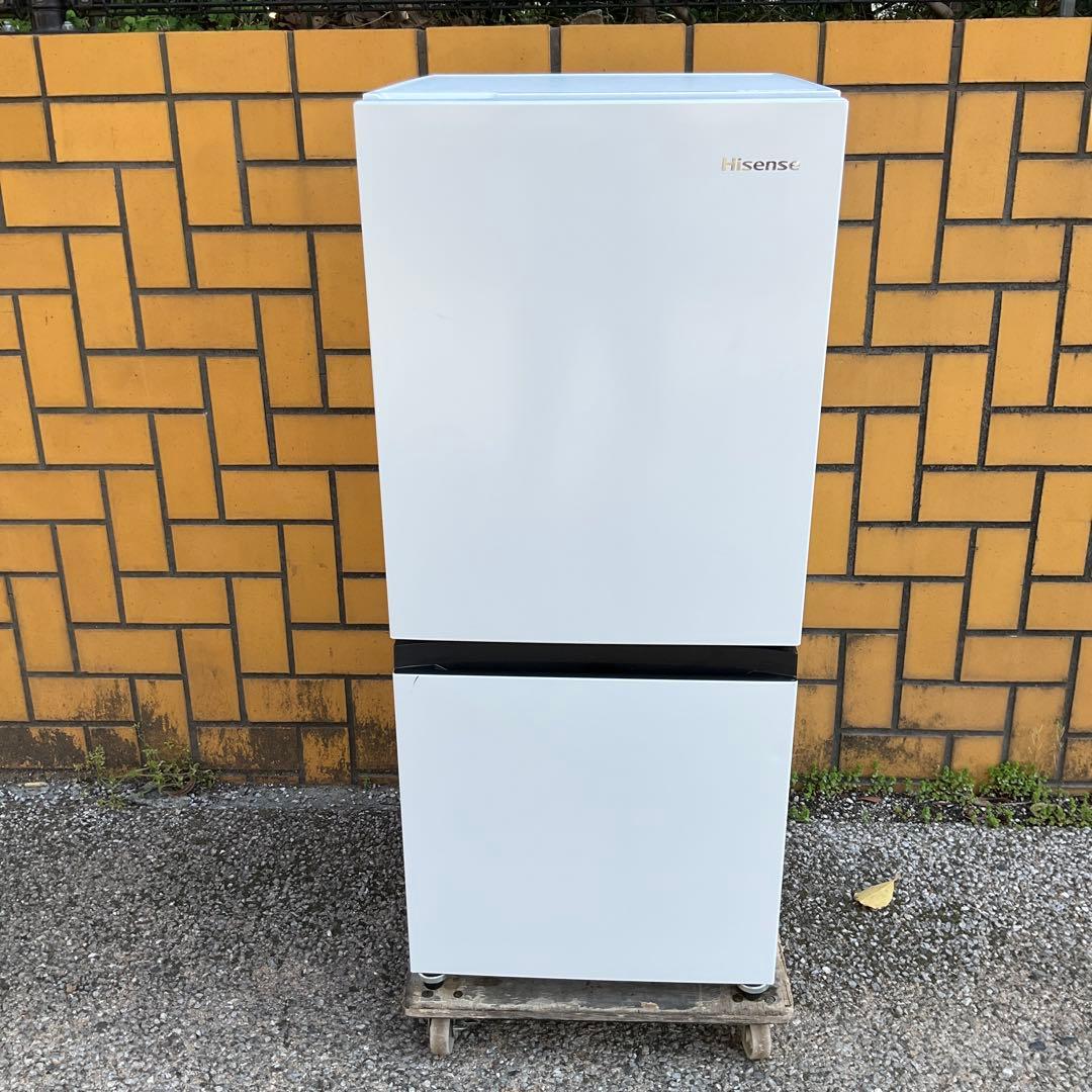 Hisense 冷凍冷蔵庫　HR-D13E2W 2023年製135L【引取限定】