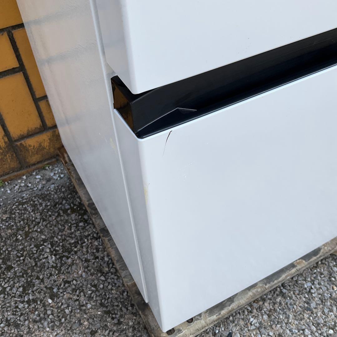 Hisense 冷凍冷蔵庫　HR-D13E2W 2023年製135L【引取限定】