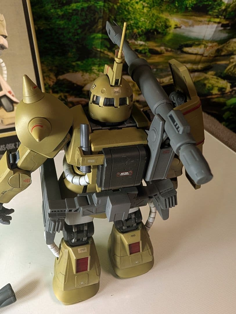 MS-06K　ZAKUCANNON 塗装済み完成品　マスターグレード