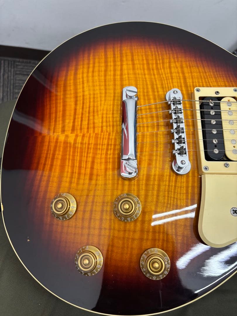 パ*ー様 エレキギター Bacchus Live Road BLS-700FM