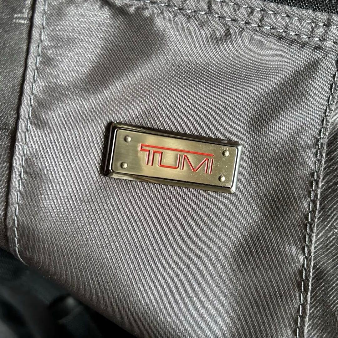 TUMI トゥミ ミディアム ウィールド ダッフルキャリーケース　キャリーケース