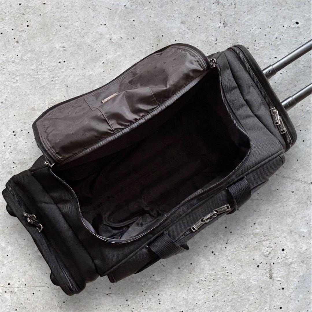 TUMI トゥミ ミディアム ウィールド ダッフルキャリーケース　キャリーケース