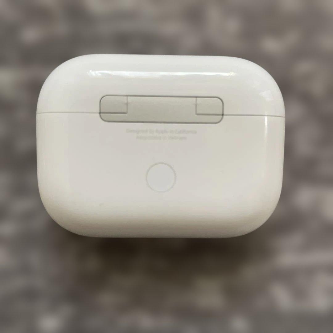 Apple AirPods Pro 2 USB-C充電【右耳ジャンク】