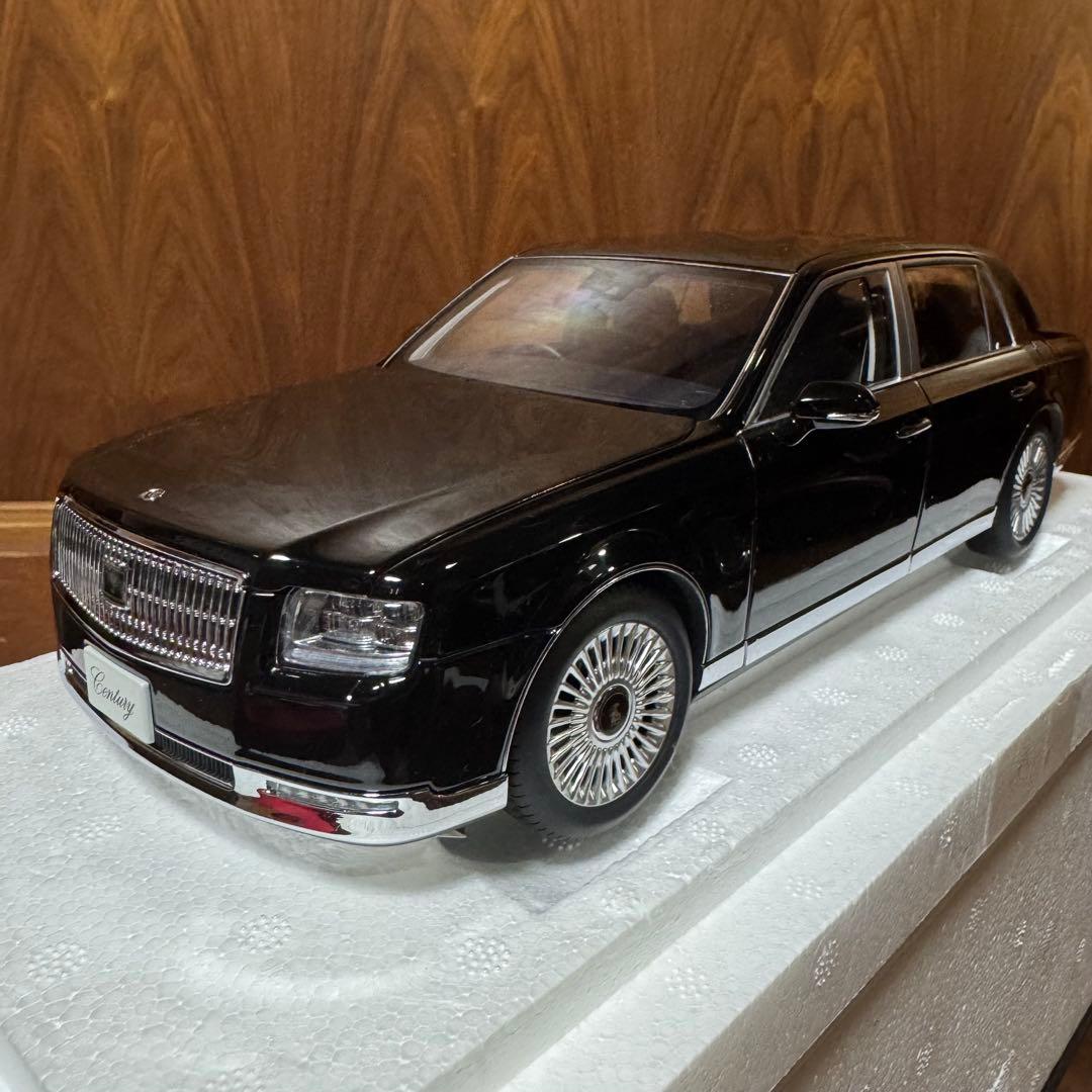 未展示品 オートアート 1/18 トヨタ センチュリー ブラック