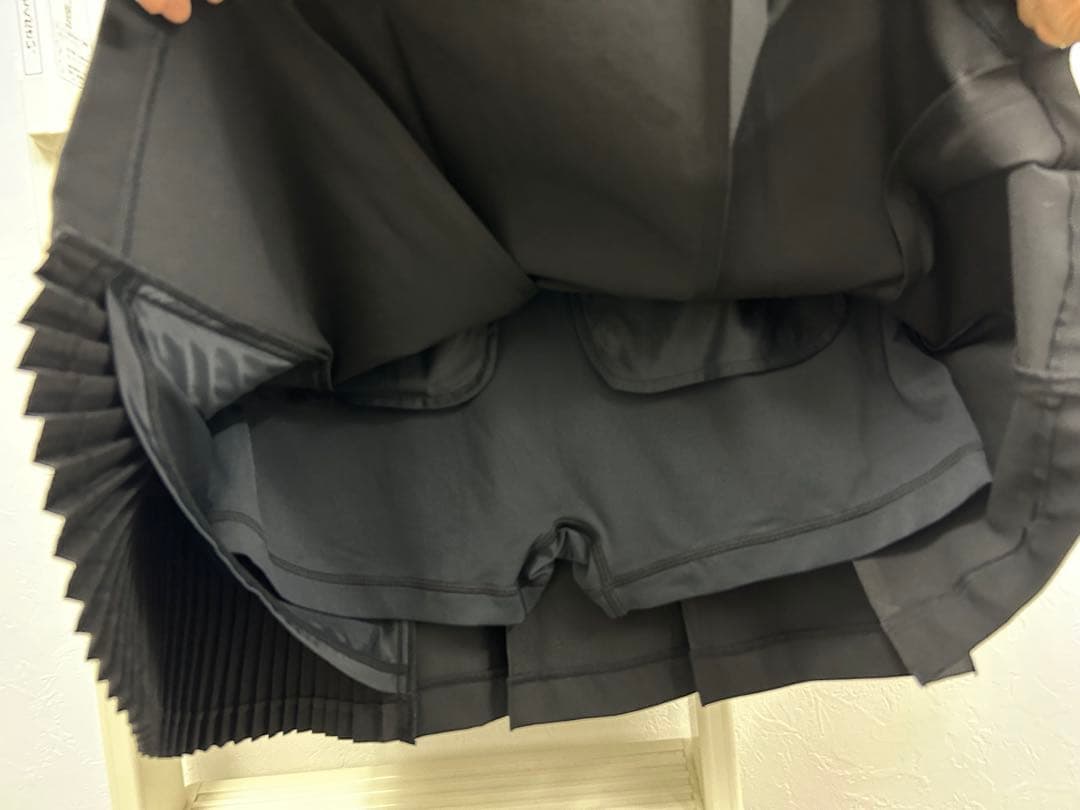 MARKANDLONA 黒 プリーツスカートパンツ ゴルフ