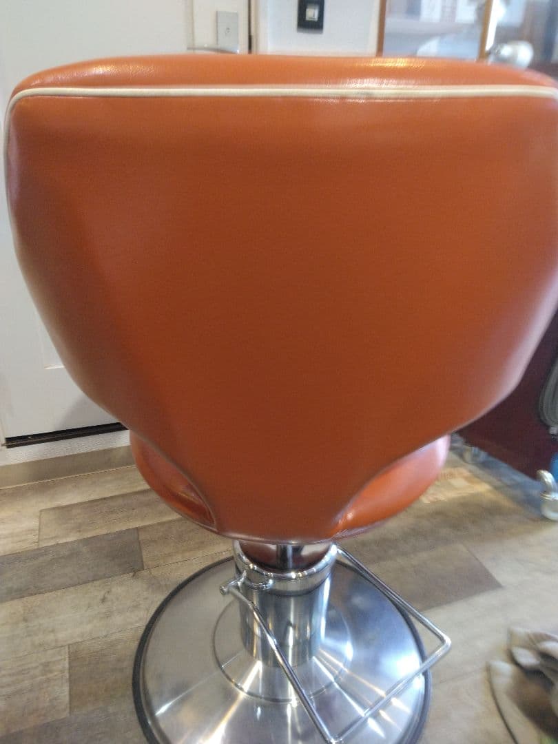 オオヒロスタイリングチェア①