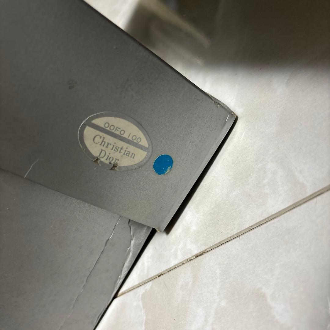 クリスチャンディオール　DIOR
