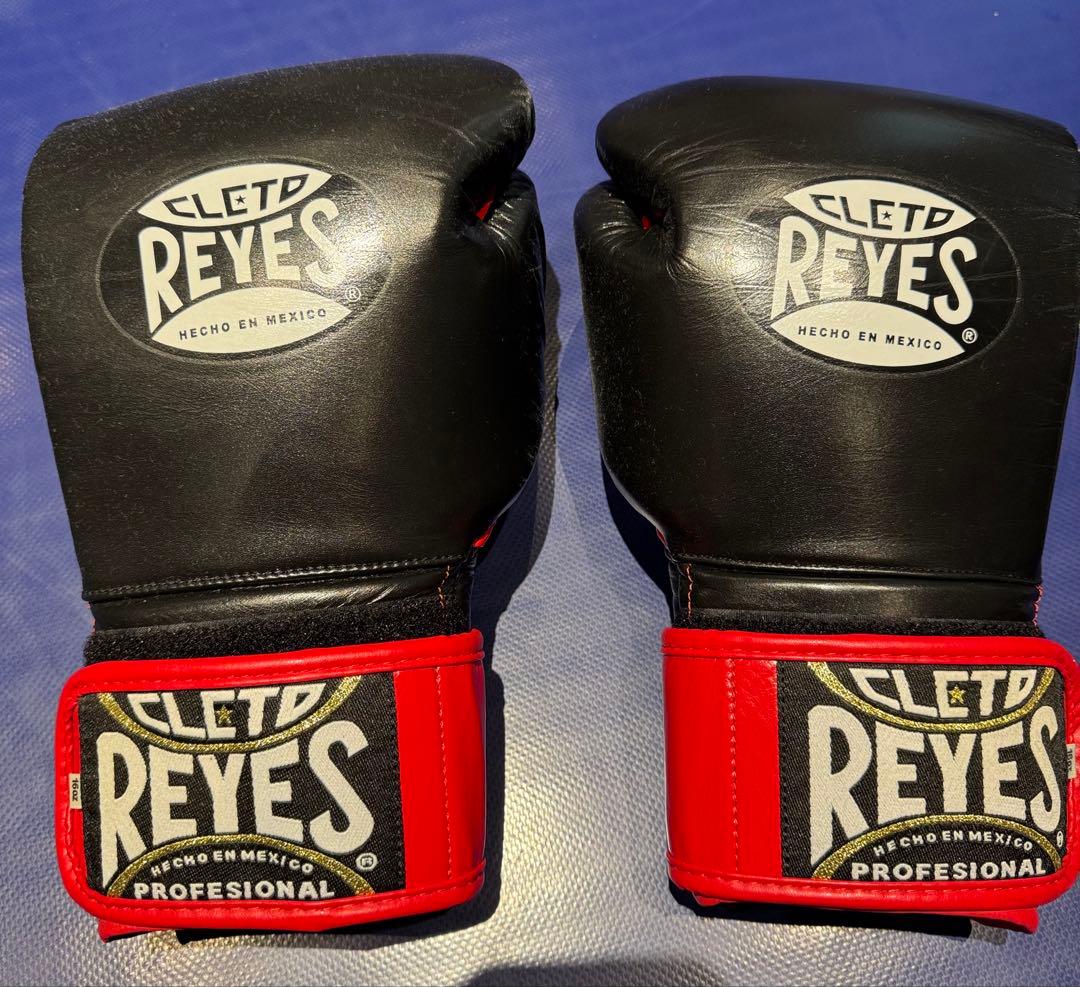 CLETO REYES ボクシンググローブ 黒/赤　16oz