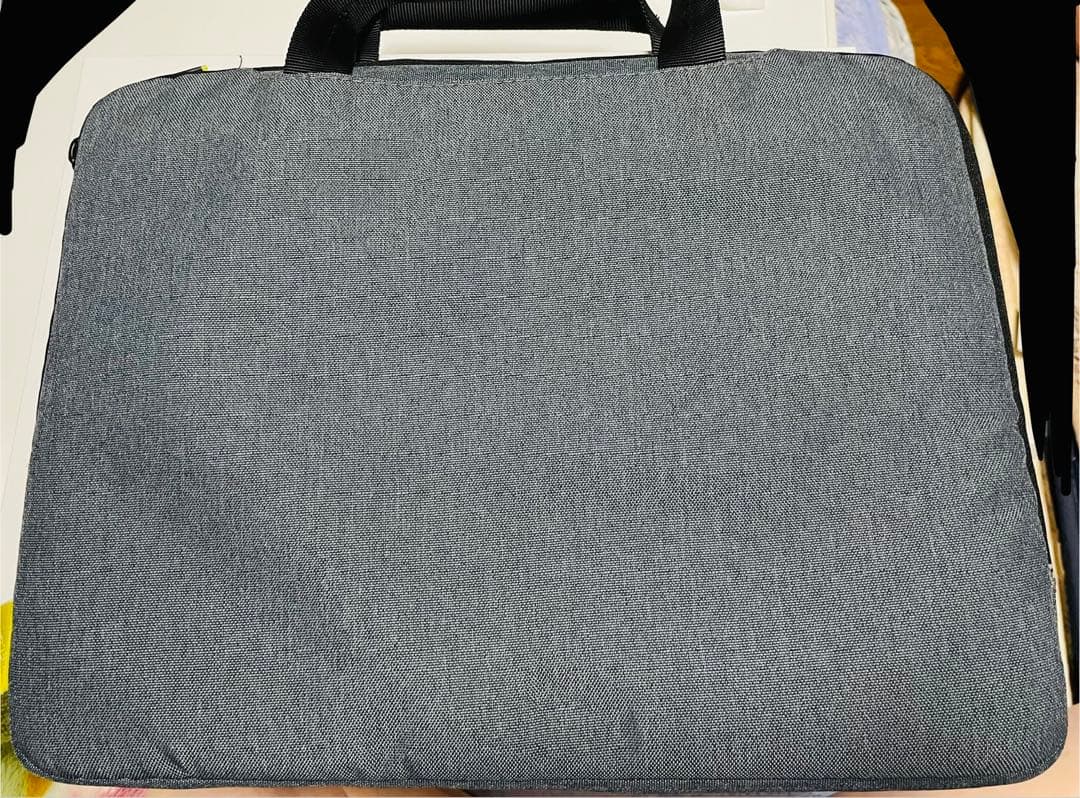 【美品】MacBookAir M2ミッドナイト本体13.6インチ